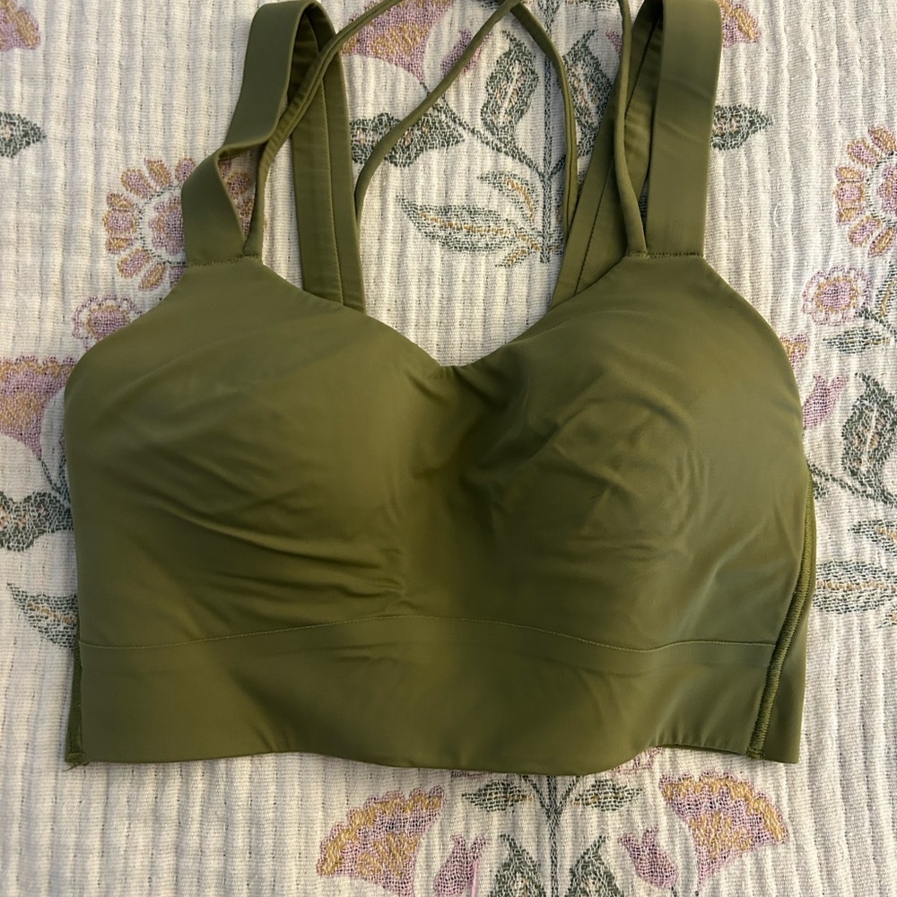 lululemon athletica Olive Sports Bra